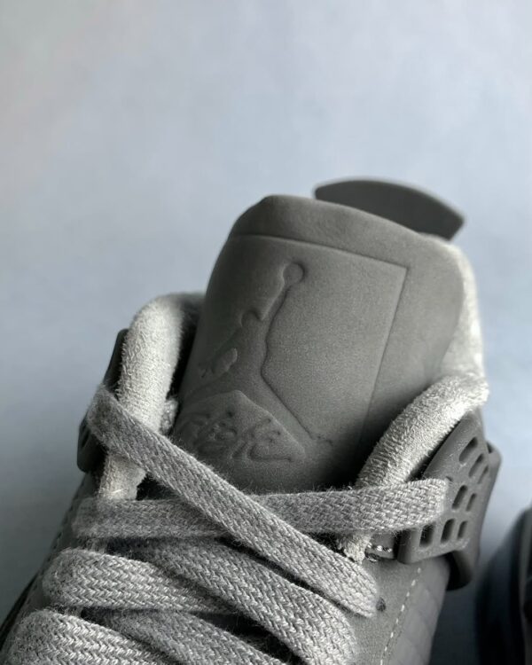 Air Jordan 4 Wet Cement