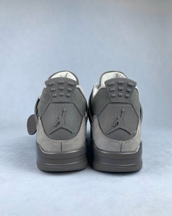 Air Jordan 4 Wet Cement