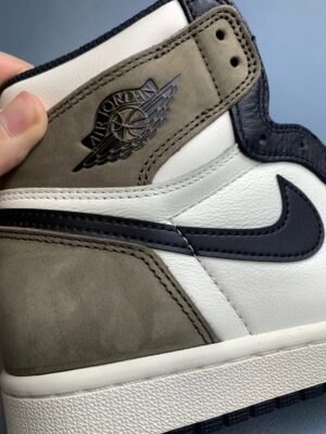 AJ1 High Mocha (3)