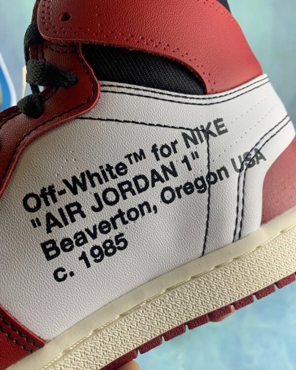 Air Jordan 1 High Off-White Chicago