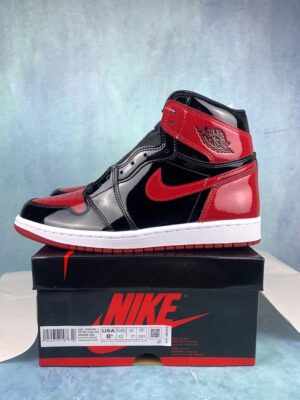 Air Jordan 1 High Patent Bred