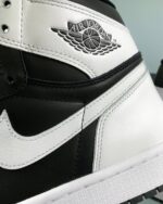 Air Jordan 1 High Reverse Panda