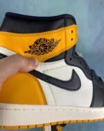 Air Jordan1 High Taxi