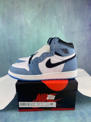Air Jordan 1 High University Blue