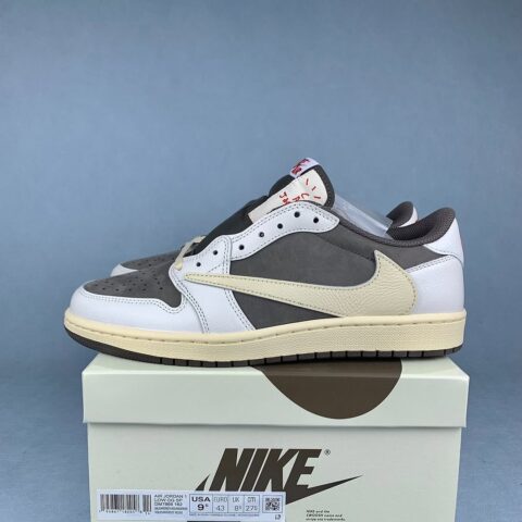 Air Jordan 1 Low Travis Reverse Mocha