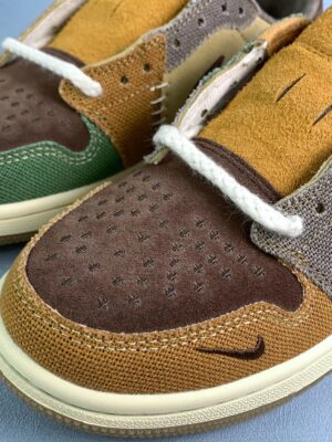 AJ1 Low Voodoo (1)