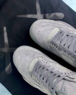 Air Jordan 4 Kaws