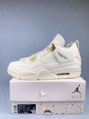 Air Jordan 4 Metallic Gold