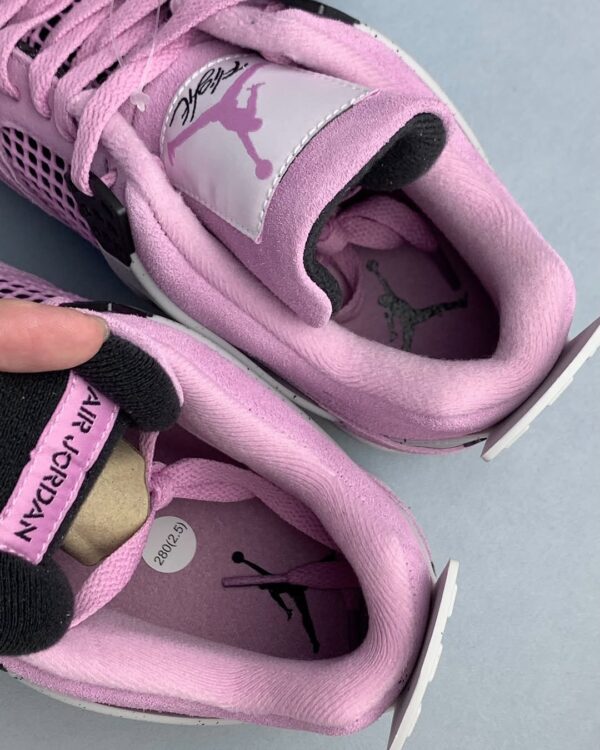 Air Jordan 4 Orchid