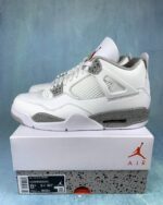 Air Jordan 4 Oreo