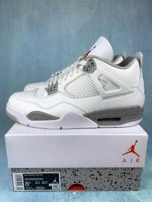 Air Jordan 4 Oreo