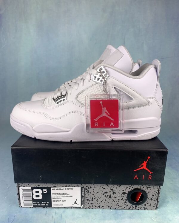 Air Jordan 4 Pure Money