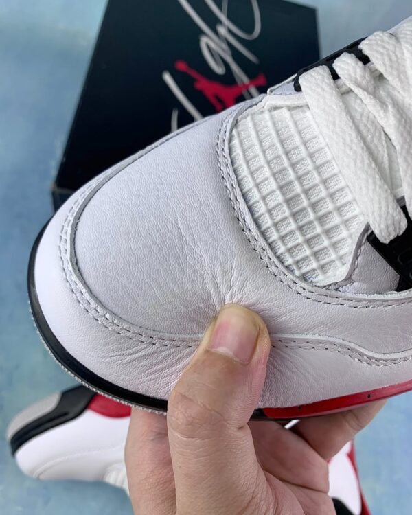 Air Jordan 4 Red Cement
