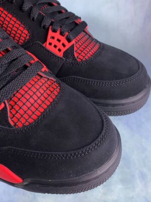 AJ4 Red Thunder (1)