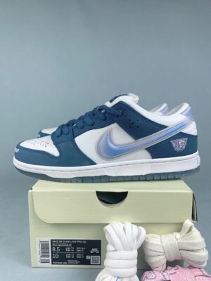 SB Dunk Born X Raised
