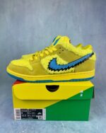 SB Dunk Grateful Dead Yellow