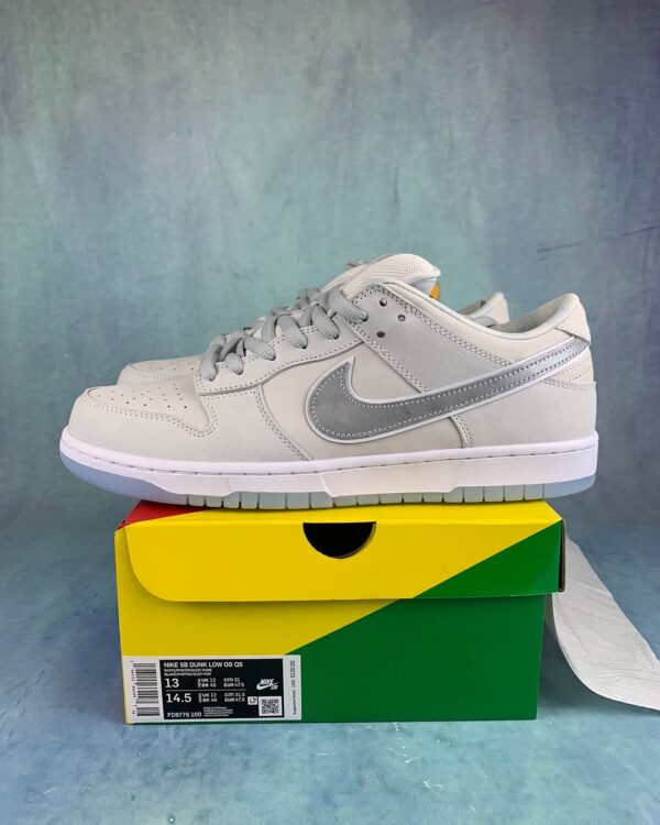SB Dunk Lobster White