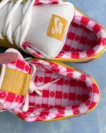 SB Dunk Lobster Yellow