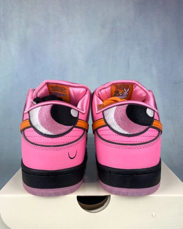 SB Dunk Powerpuff Bubbles